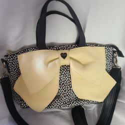 Betsey Johnson polka dot bow purse