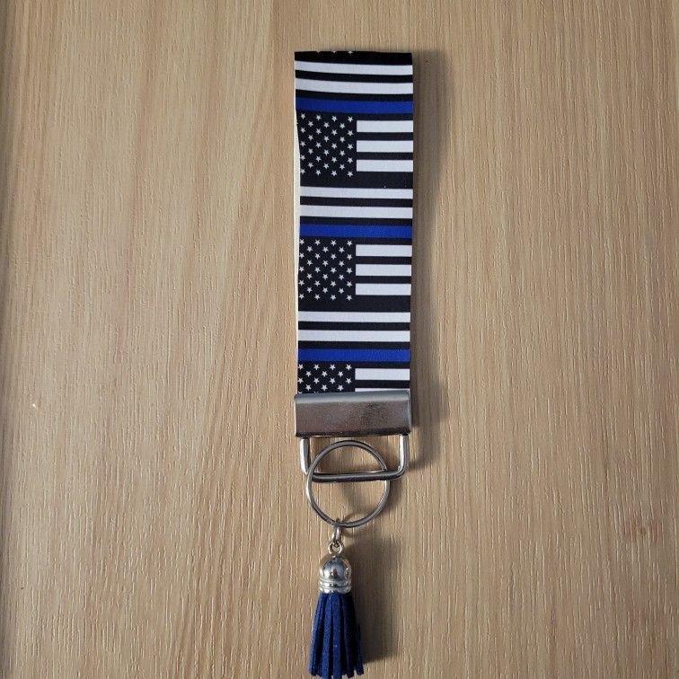 Thin Blue Line Inspired Wristlet Keychain Holder 