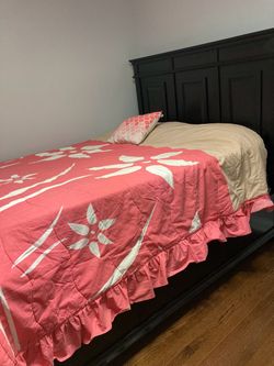 queen size bed
