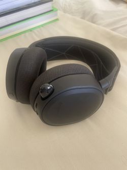 Arctis 3 Bluetooth Headset