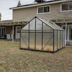 Green House 