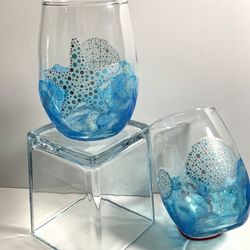Custom Stemless Wine Glasses