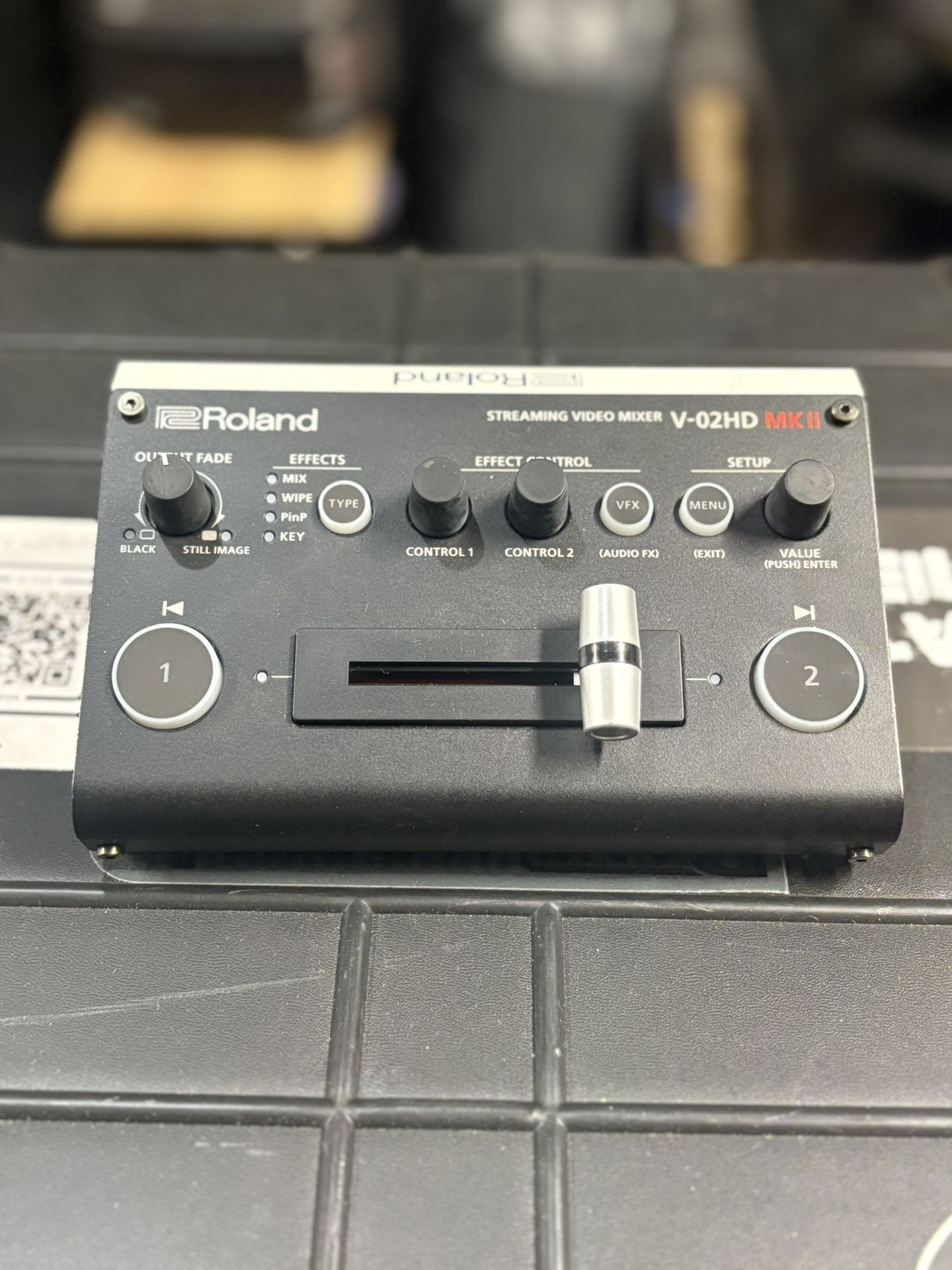 Roland V-02 II Video Switcher