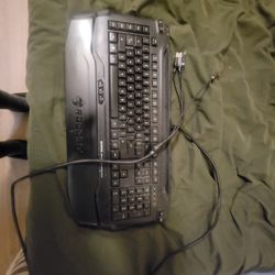 Gaming Keyboard Roccat Skeltr