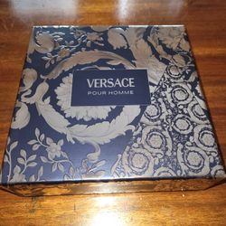 Versace Pour Homme Gift Set 
