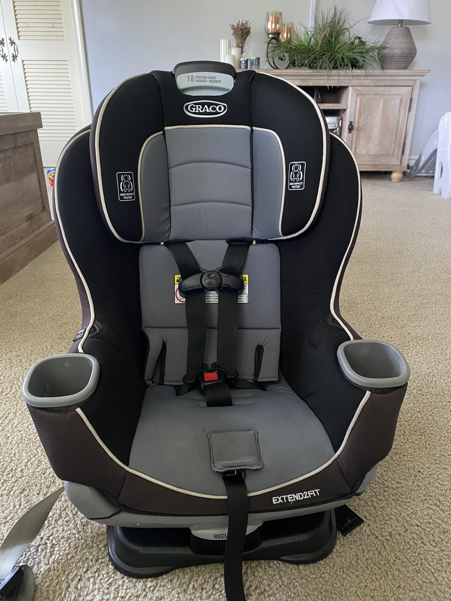 Graco Extend2fit Car seat
