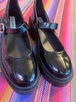 Steve Madden Womens Tulip Patent Leather Platform Mary Janes 8