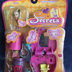 Sweet Secrets Mini Doll Play Set