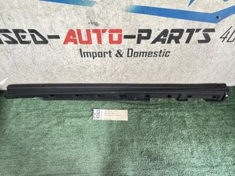2019 - 2020 - 21 - 2023 TOYOTA RAV4 RAV-4 LEFT DRIVER ROCKER PANEL MOLDING OEM AY82422