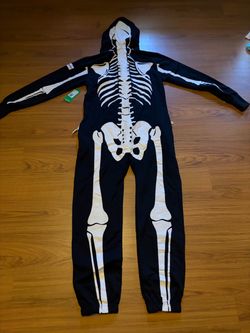 Skeleton outfit