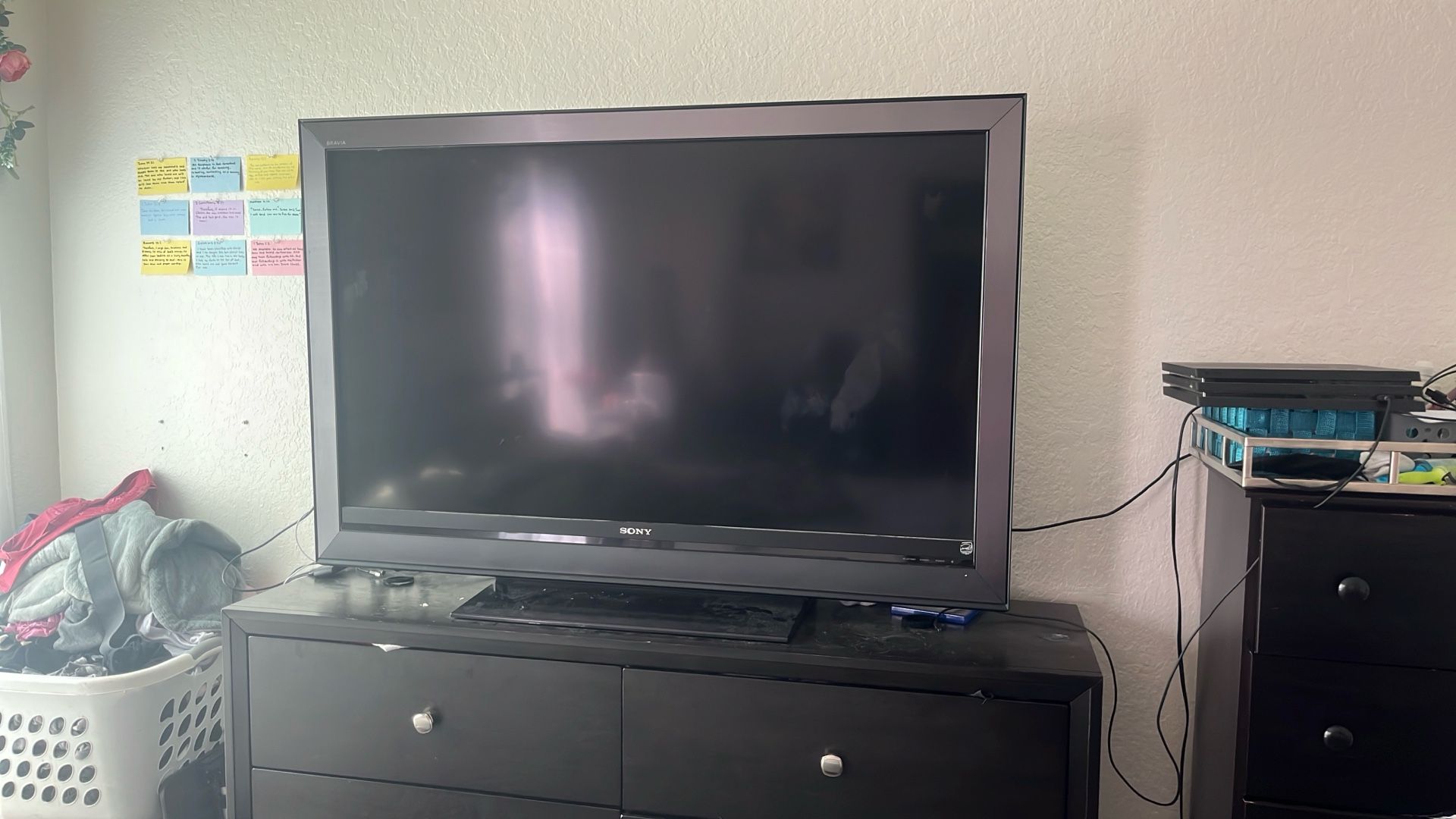 52 Inch Sony Flat Screen TV