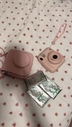 Fujifilm Instax Mini Camera Bundle Pink