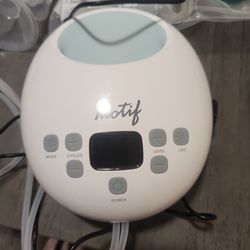 Motif Luna breast pump