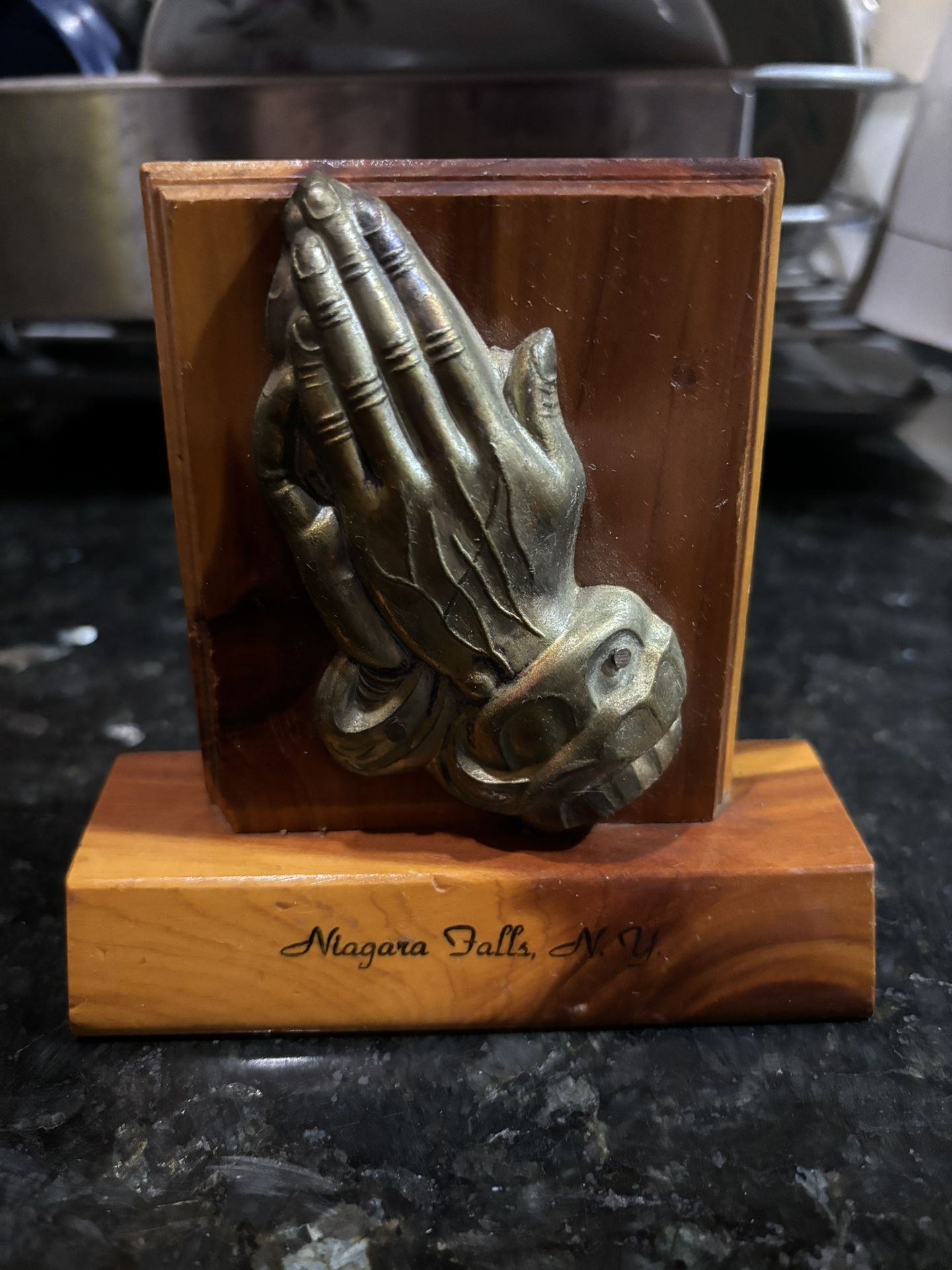 Vintage Praying Hands From Niagara Falls Dated 8/21/1970