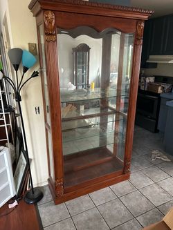 Display cabinet