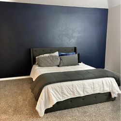 Queen Size Tufted Platform Storage Bed + Beauty Rest Mattress