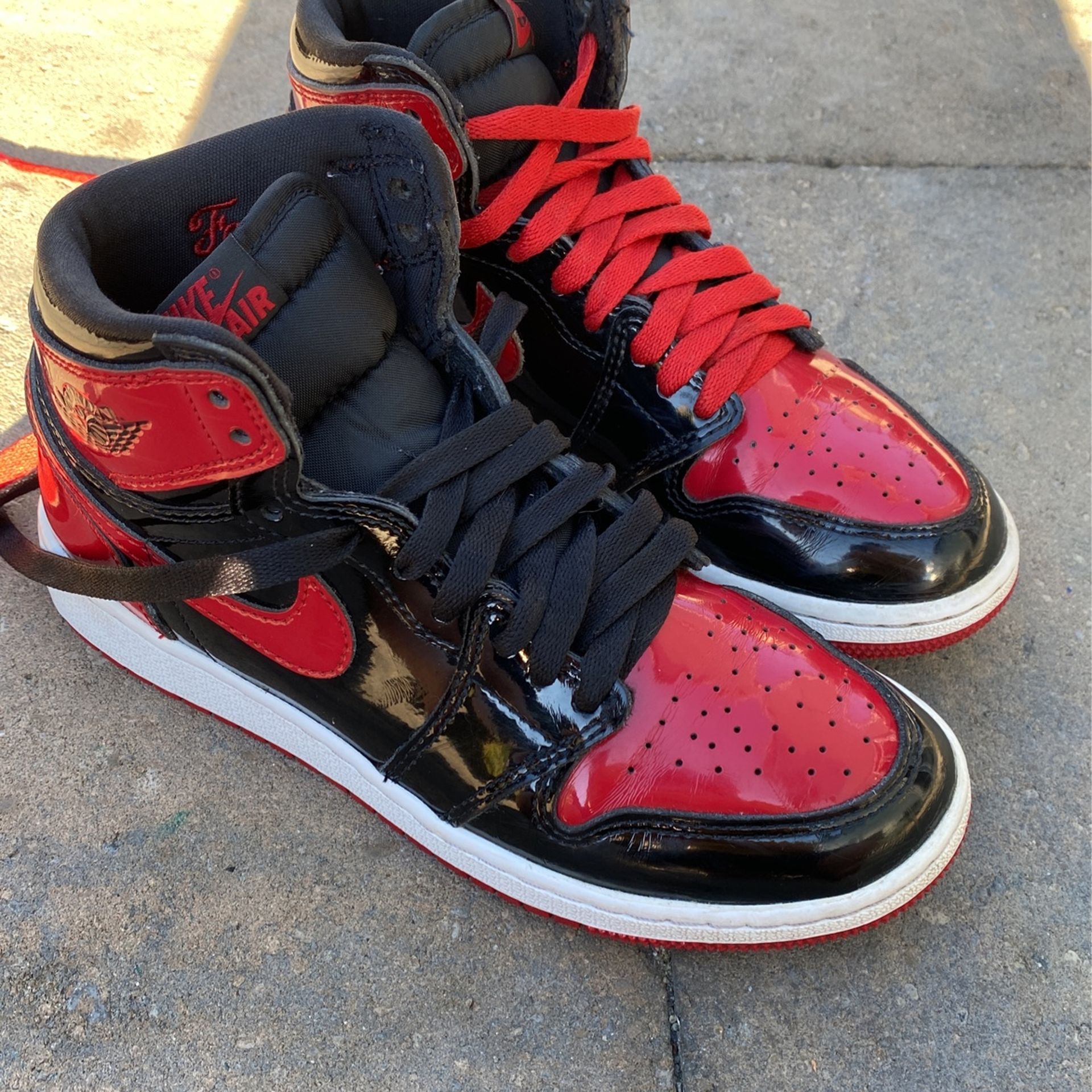 Jordan 1 Bred