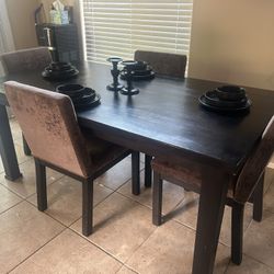 Kitchen Table