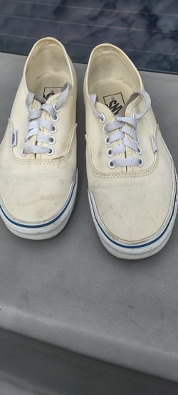 Vans Authentic in the Off-White/White