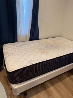 Twin mattress and box