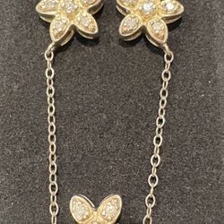 Sterling Silver Tri-flower Diamond Necklace