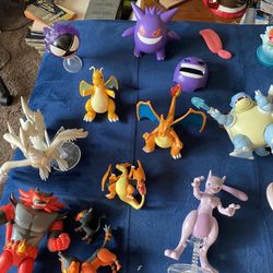 Pokémon Figure Lot 