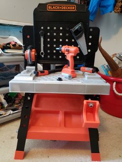 Black And Decker Toy Work Bench 