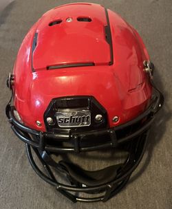 Schutt F7 Football Helmet