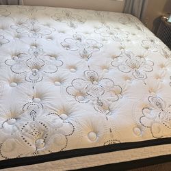 King size mattress