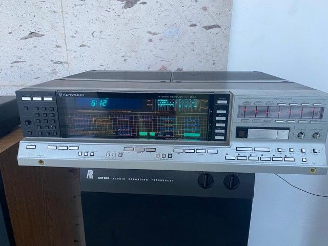 Old Big Receiver KENWOOD KR-1000
