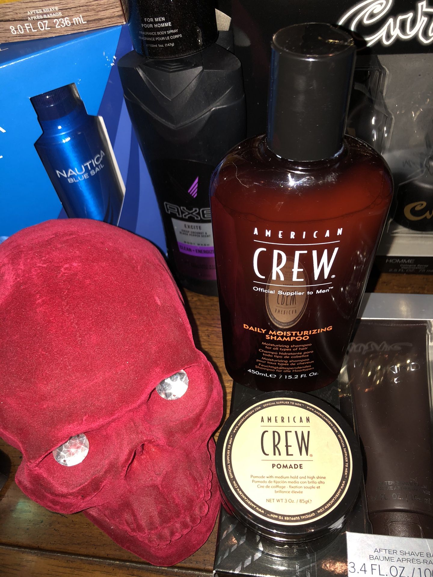 Mens Crew shampoo and pomade