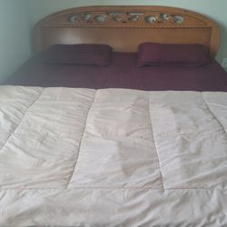 King size bed with Mattress,dresser and drawer
