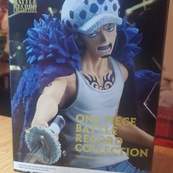 Trafalgar Law One Piece Anime Figure Brand New