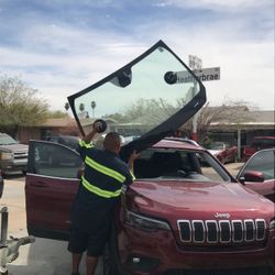  WINDSHIELD