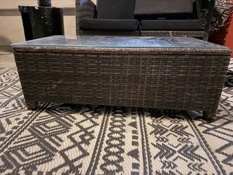 Outdoor Wicker Coffee Table with Glass Top
