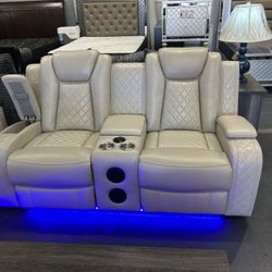 Sofá And Loveseat Power Electric. Speaker. Bluetooth. USB. 