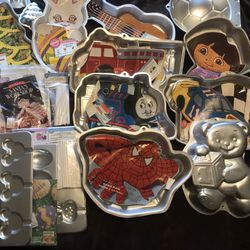 Large Collection Of Wilton Cake And Cookie Pans