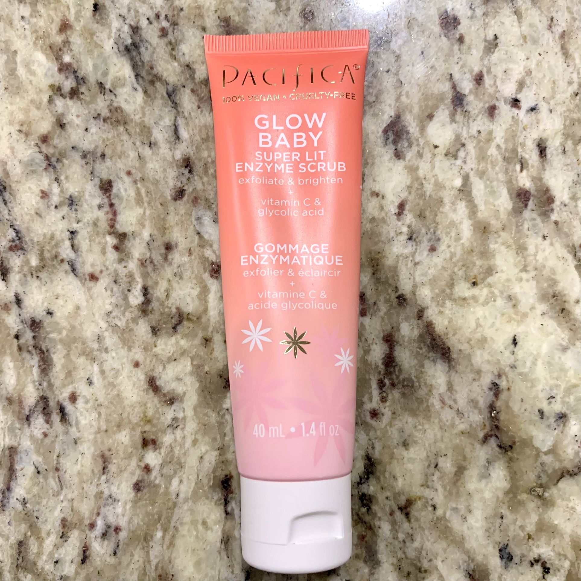 PACIFICA BEAUTY Glow Baby Super Lit Enzyme Scrub 1.4oz