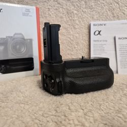 Sony Vertical Batteries Grip VG-C4EM FOR Sony A7 4 Camera 