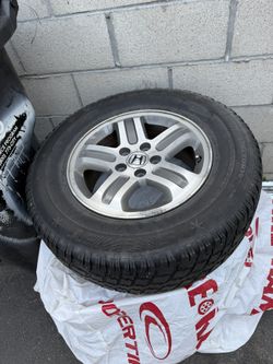 Llantas Para La Nieve.  Semi Nuevas 