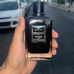 Givenchy Society Full Bottle 70