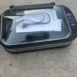 PowerXL Smokeless Indoor Grill – Like New!