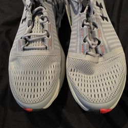Under Armor Speedfoam mens shoes