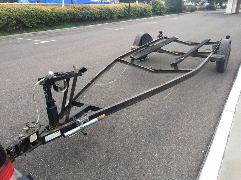 21 foot Trail-rite boat trailer.