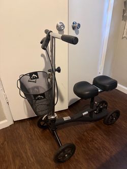 Medline Knee Scooter / Knee Walker with Basket