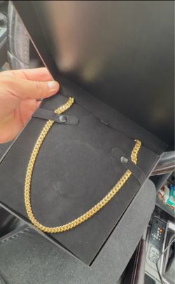 Gold Chain Necklace