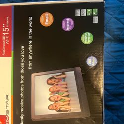 Digital picture frame