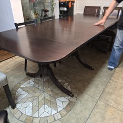 Adjustable Table