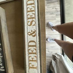 Feed And Seed Sign 