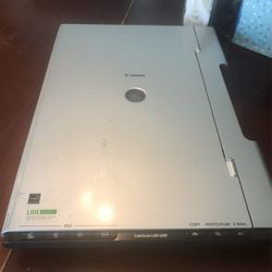 CanoScan LiDE 600F